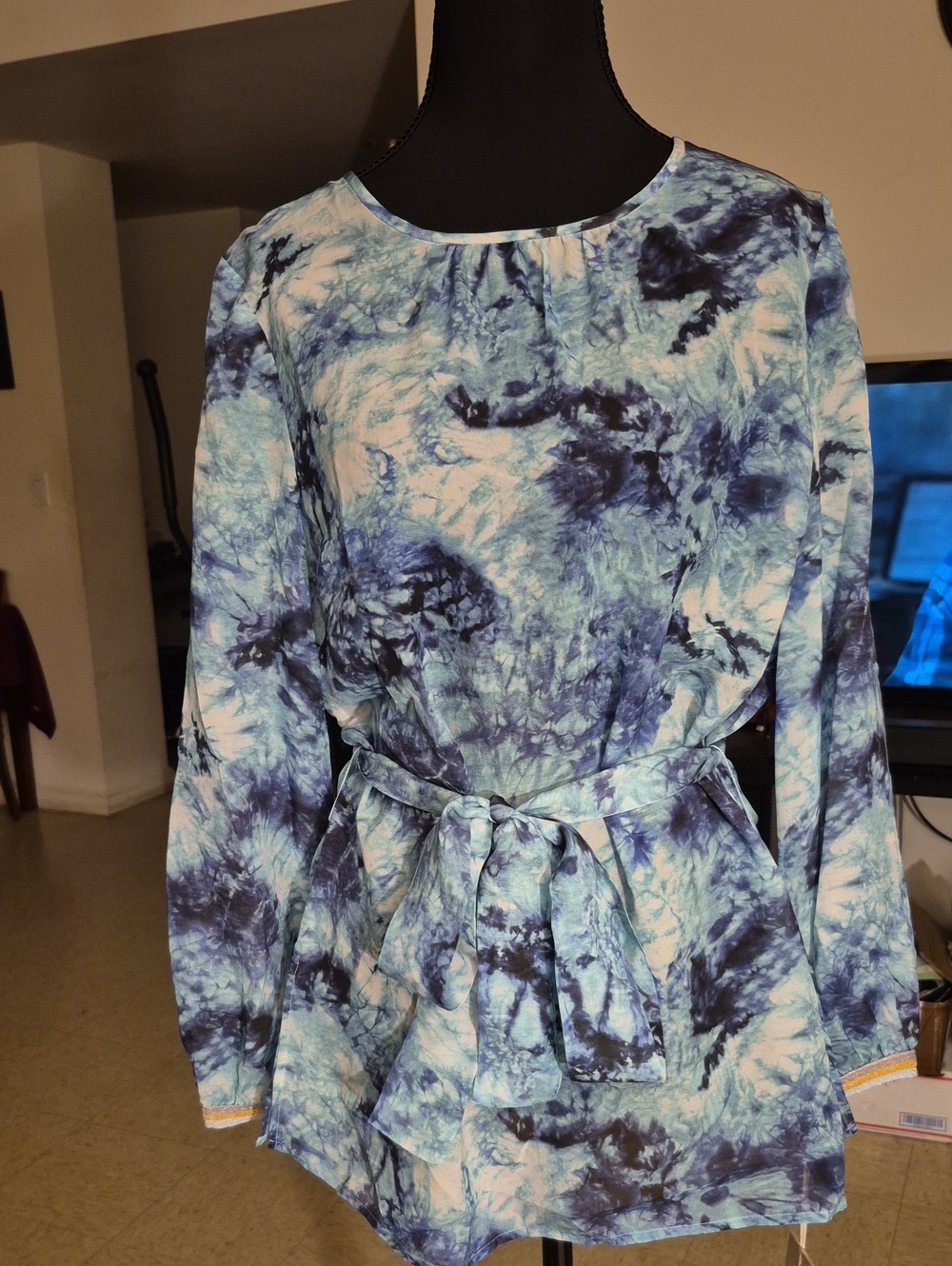 100% Silk Blue Tie-Dye Long Sleeve Tunic with Waist Tie